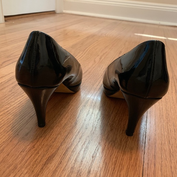 Bandolino Platform Pumps - Picture 3 of 3